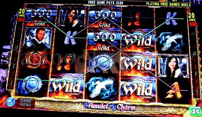 The Amulet and the Charm Slot igt