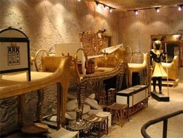 luxor-casino-king_tut