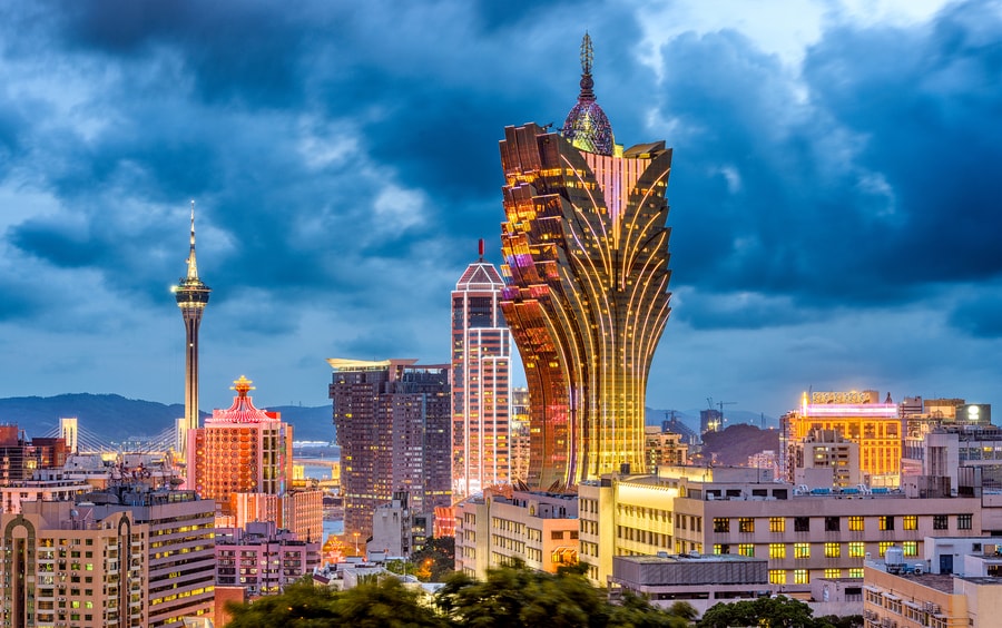 Two Casinos Reach Out to Macau’s Health Bureau Applying for 12 Smoking Lounges