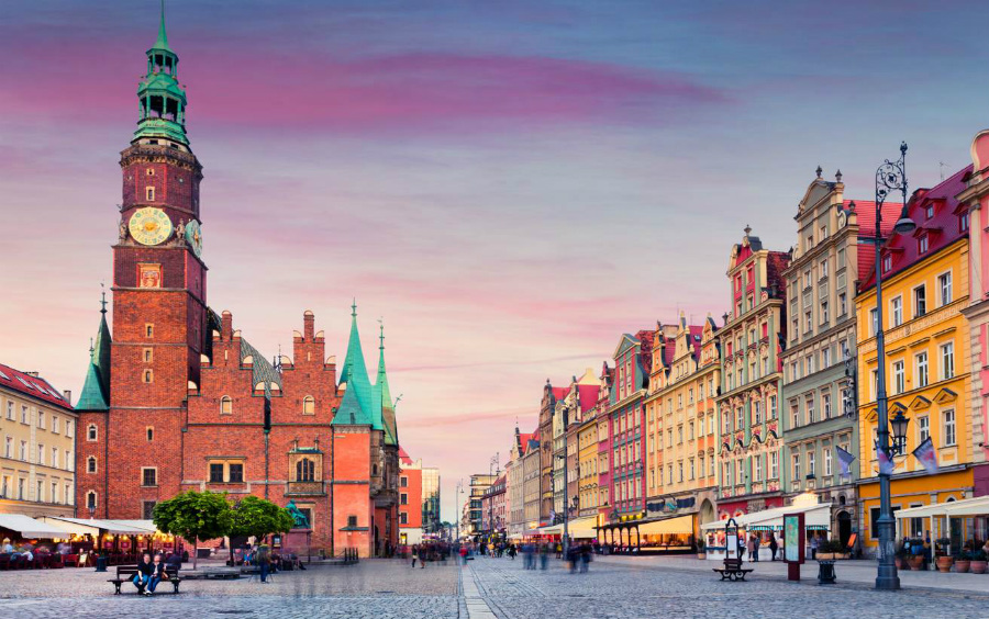 Development of Poland’s Gambling Market a Year after Its Regulation