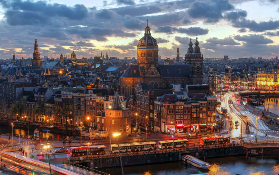 Gambling Watchdog Slaps Six-Figure Fine on Netherlands-Facing Betsson Subsidiary