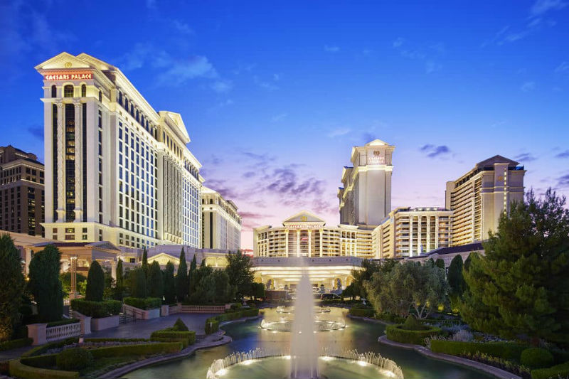 Casino, Hospitality Giant Caesars Files for Trademark in Macau