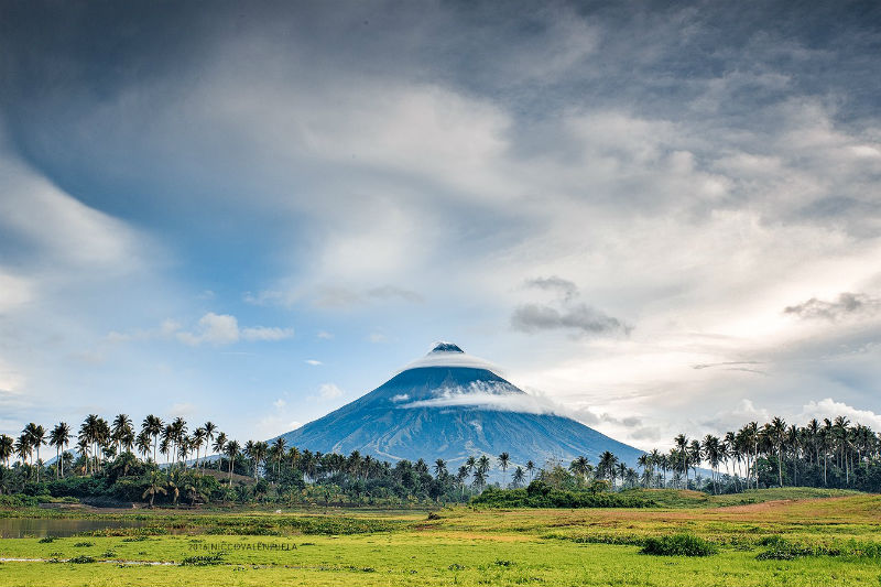 Bicol, Philippines Police Detain More Than 2,700 Individuals in Illegal Gambling Crackdown