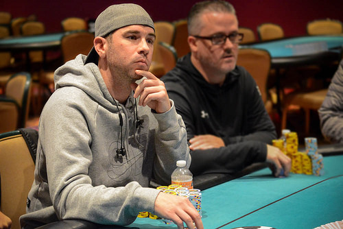 Michael Hubbard Assumes Overall Chip Lead after WSOP Circuit Harveys Lake Tahoe Main Event Day 1B
