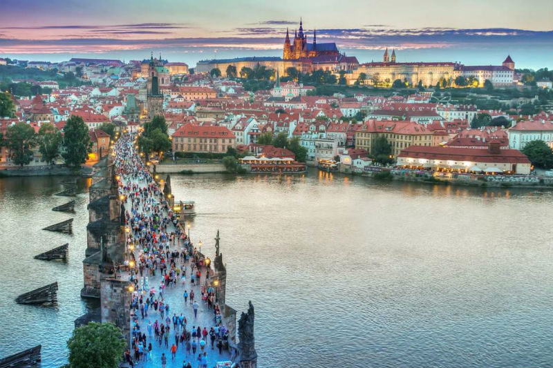Prague to Ban Slot Machines over Gambling Addiction Concerns
