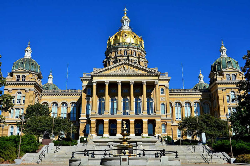 First Iowa Sportsbooks Could Open Doors in Mid-August