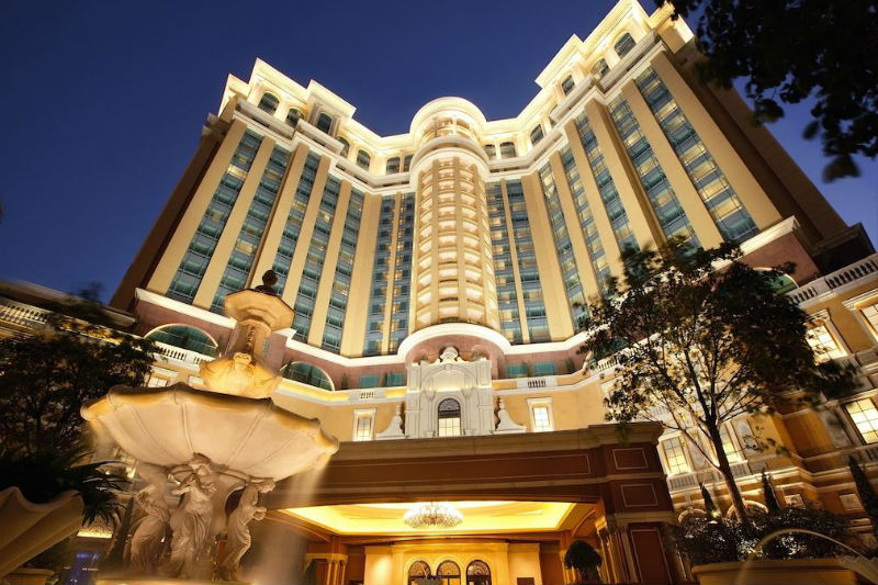 Police Arrest Four Macau Casino Robbery Suspects